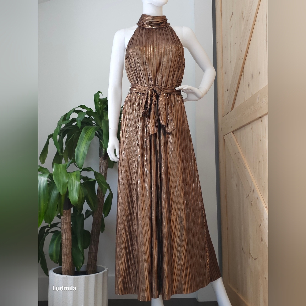 ELIZA J Women's Metallic‎ Pleated  Holiday Party Dress. Sz 8